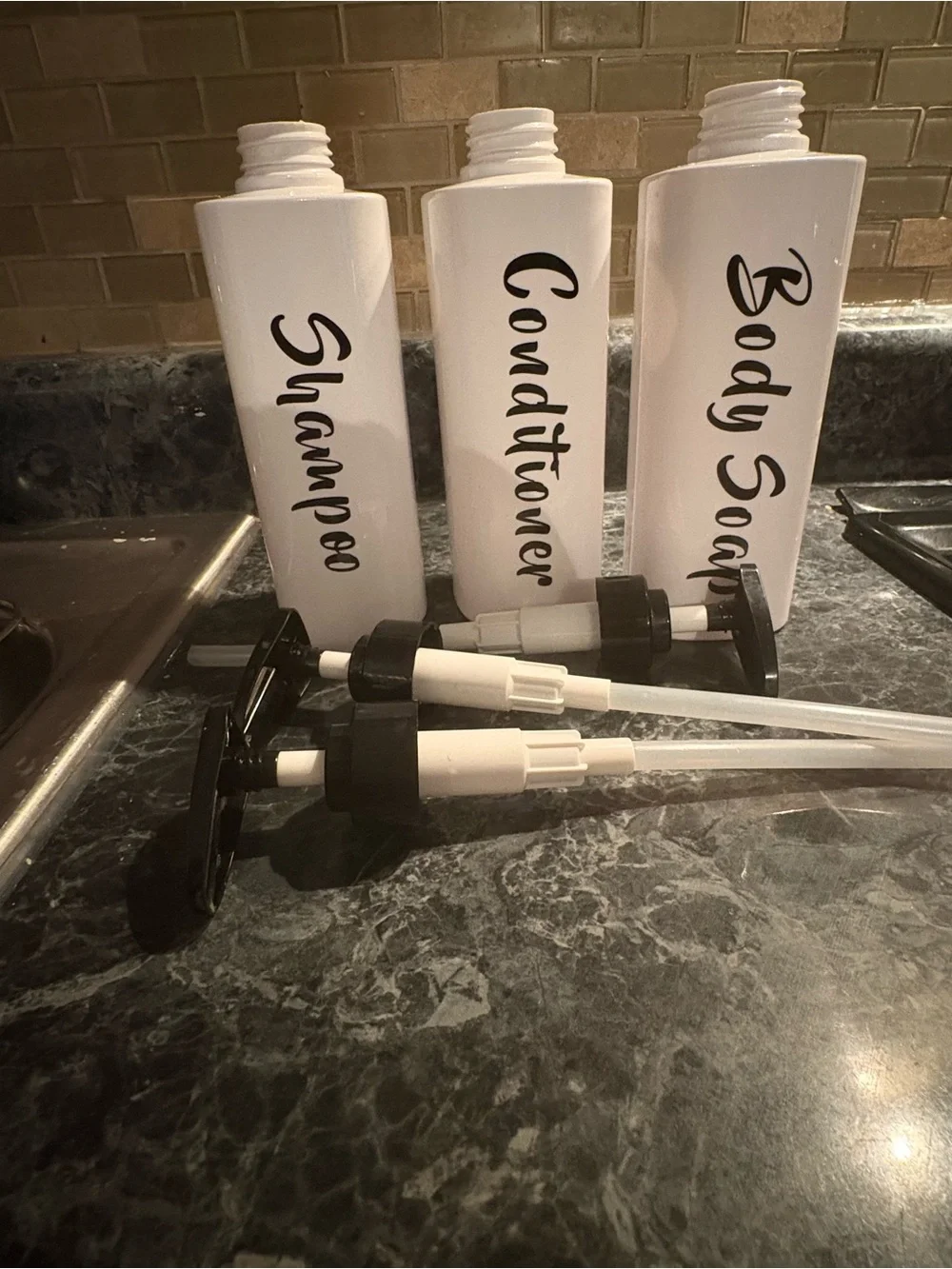 White Pump Bottle Set for Shampoo, Conditioner, Body Soap